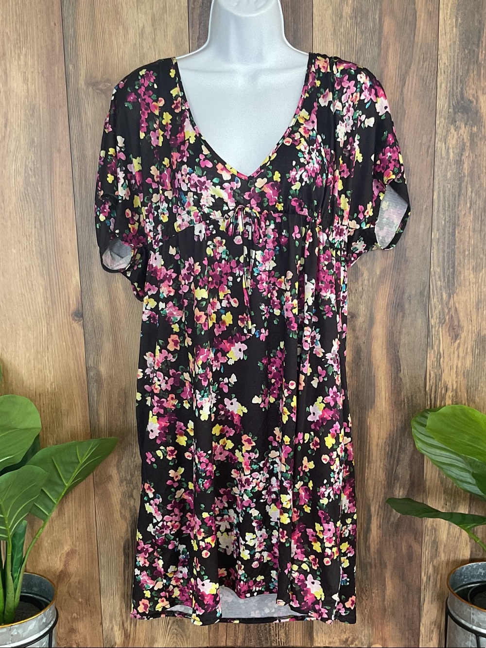 Land's End Floral V-Neck Women’s Swimsuit Coverup NWT